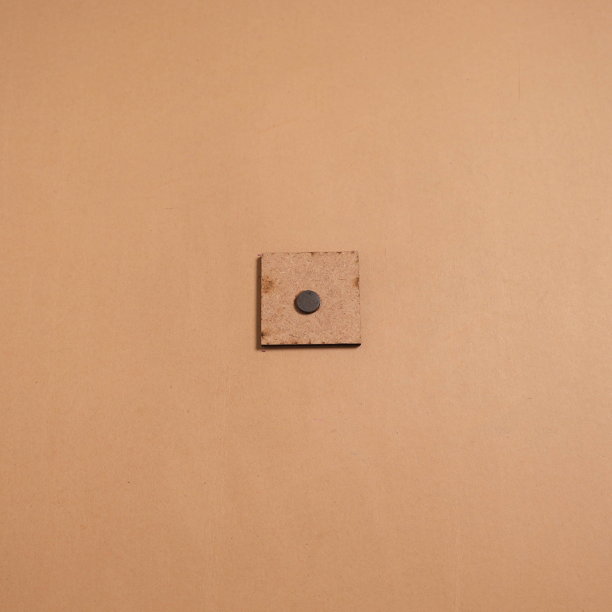 Patua handpainted wooden fridge magnet 92 - handcrafted