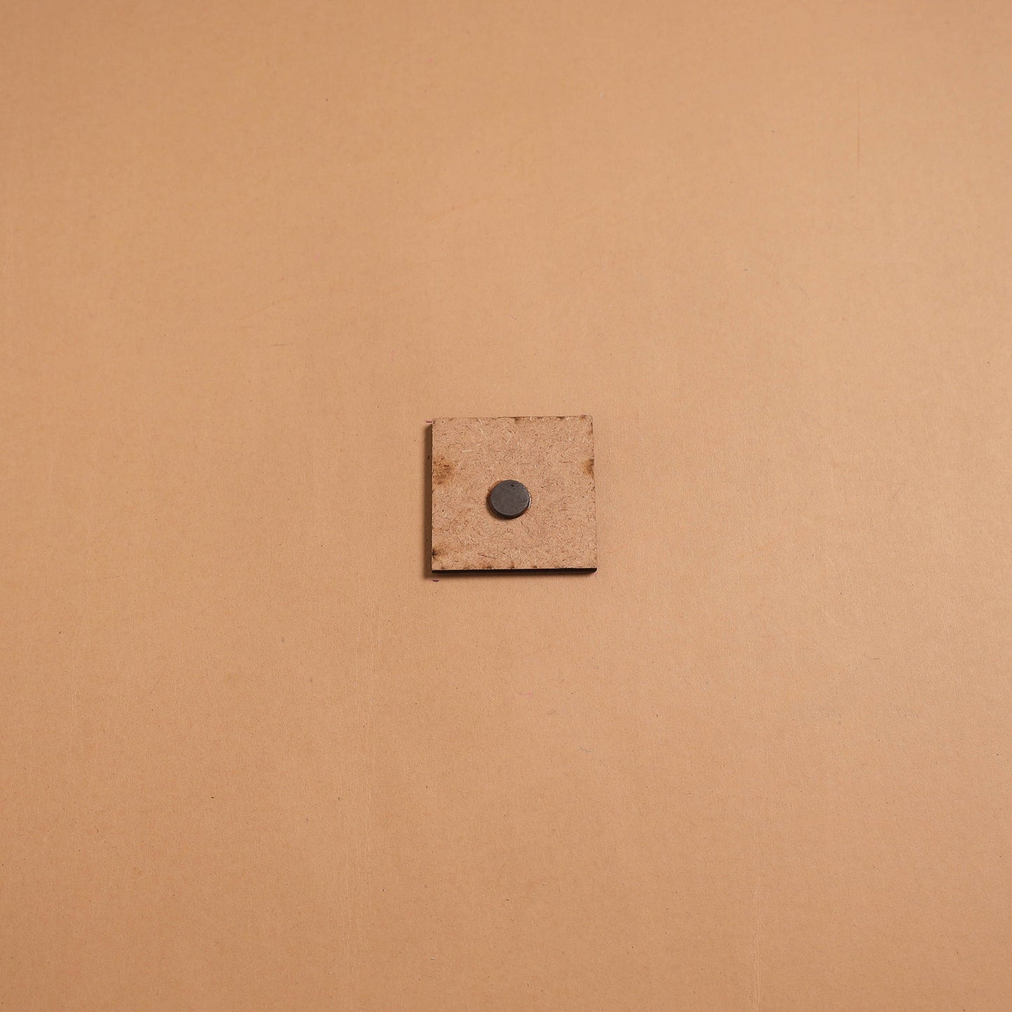 Patua handpainted wooden fridge magnet 92 - handcrafted