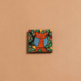Patua handpainted wooden fridge magnet 94 - handcrafted