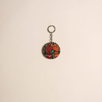 Patua handpainted wooden keychain 44 2025/1079-1