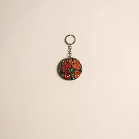 Patua handpainted wooden keychain 44 2025/1079-1