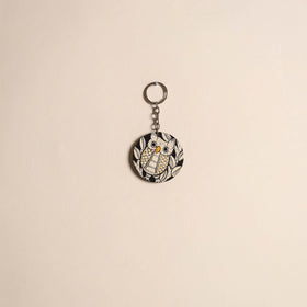 Patua handpainted wooden keychain 66 - handcrafted