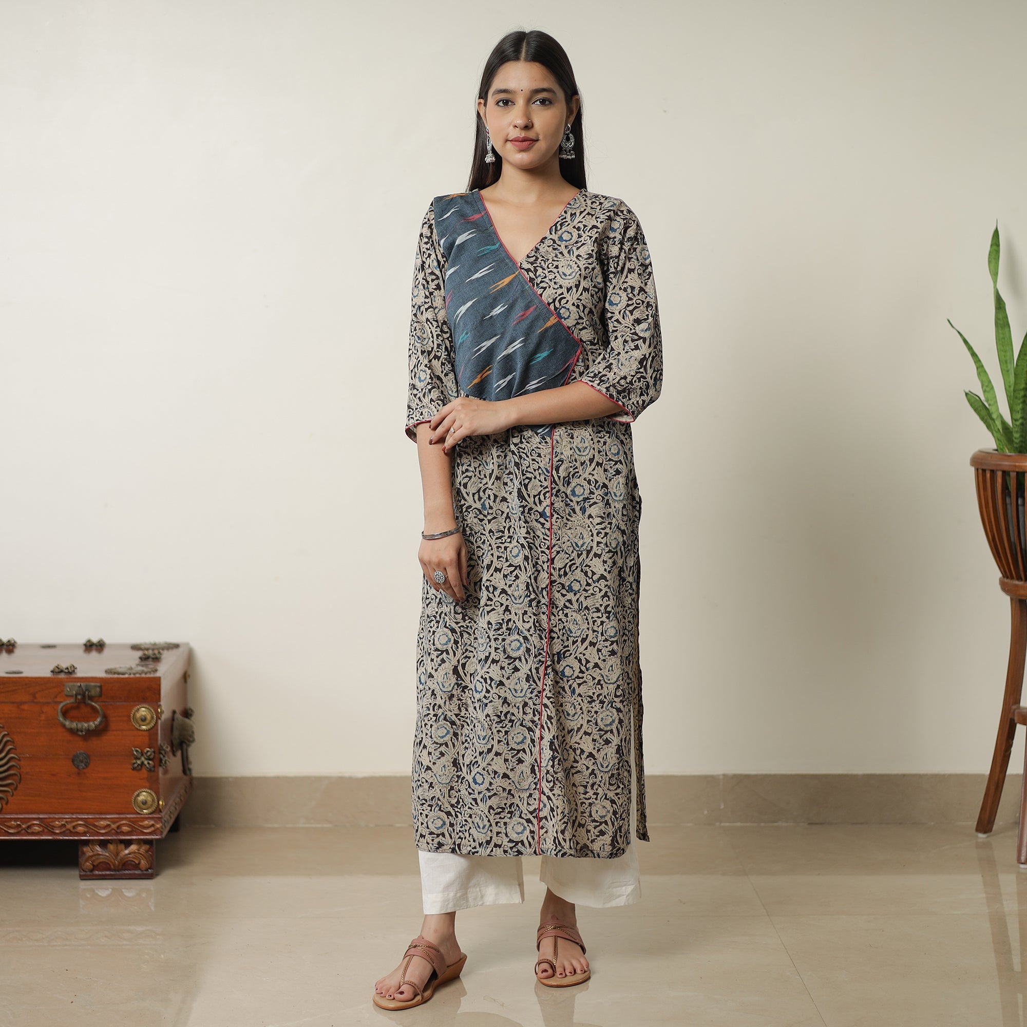Buy Pedana Kalamkari Block Printed Cotton Straight Kurta with Ikat Patchwork 07 Online at iTokri.com