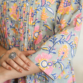  Multicolor Pintuck Flared Cotton Block Print Sanganeri Kurta