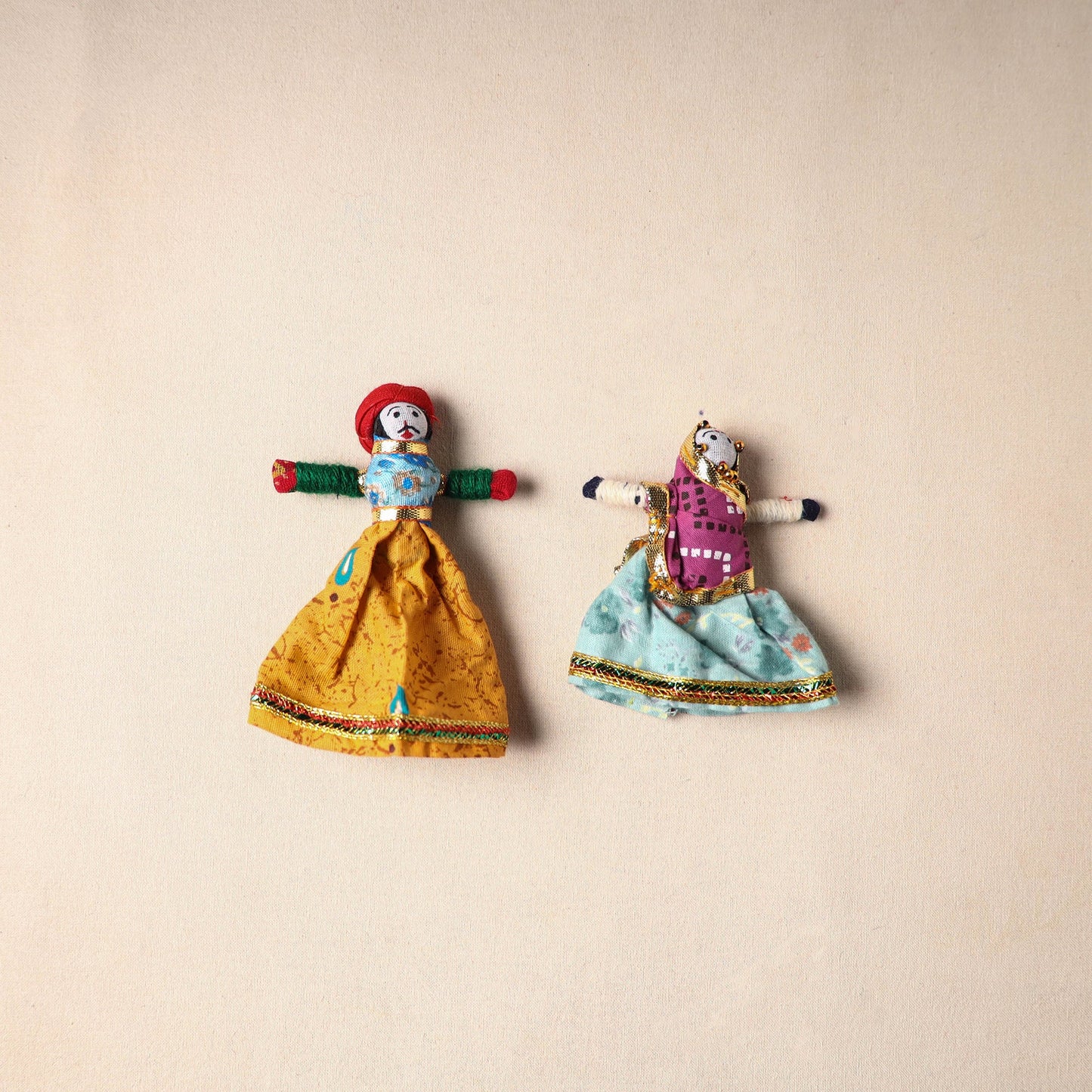 Multicolor - rajasthani puppet couple handmade magnet (set