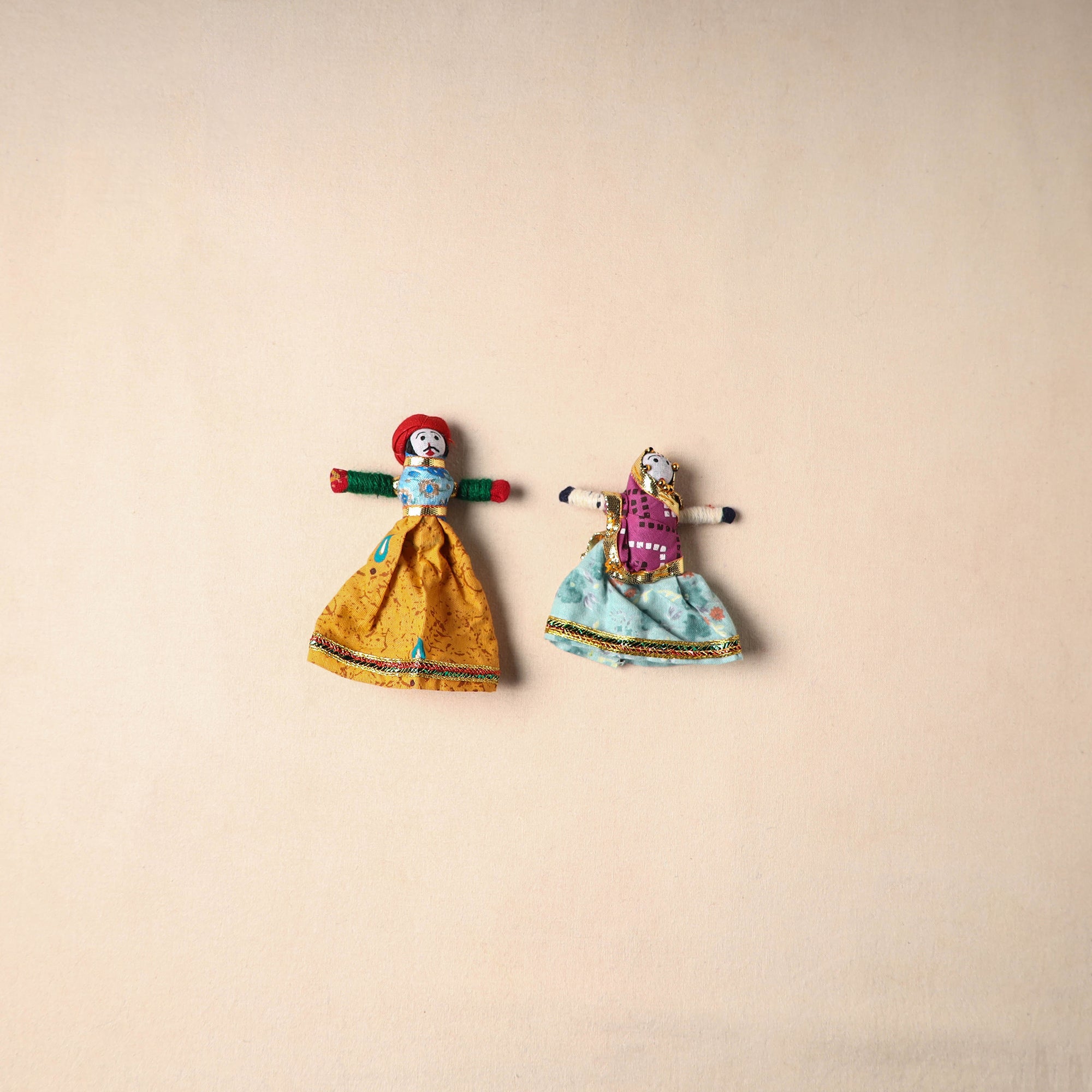 Multicolor - rajasthani puppet couple handmade magnet (set