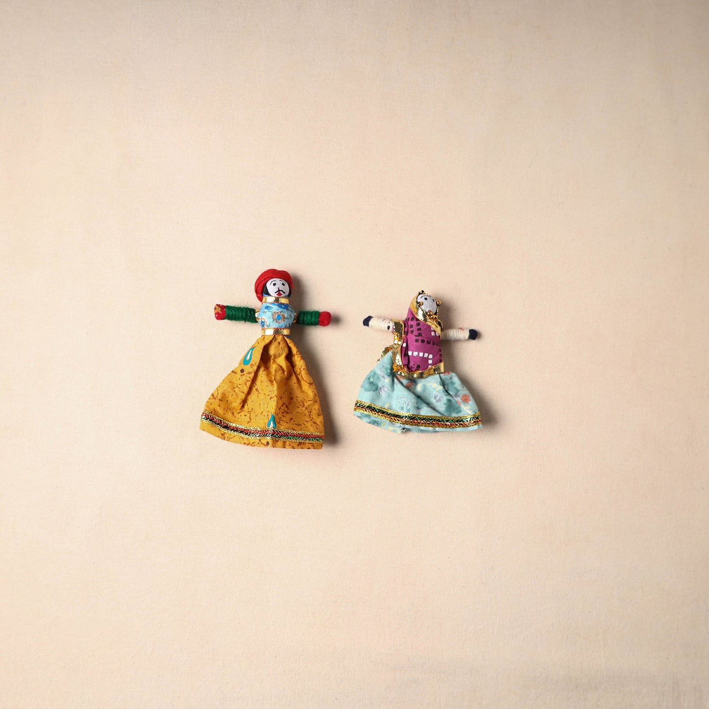 Multicolor - rajasthani puppet couple handmade magnet (set