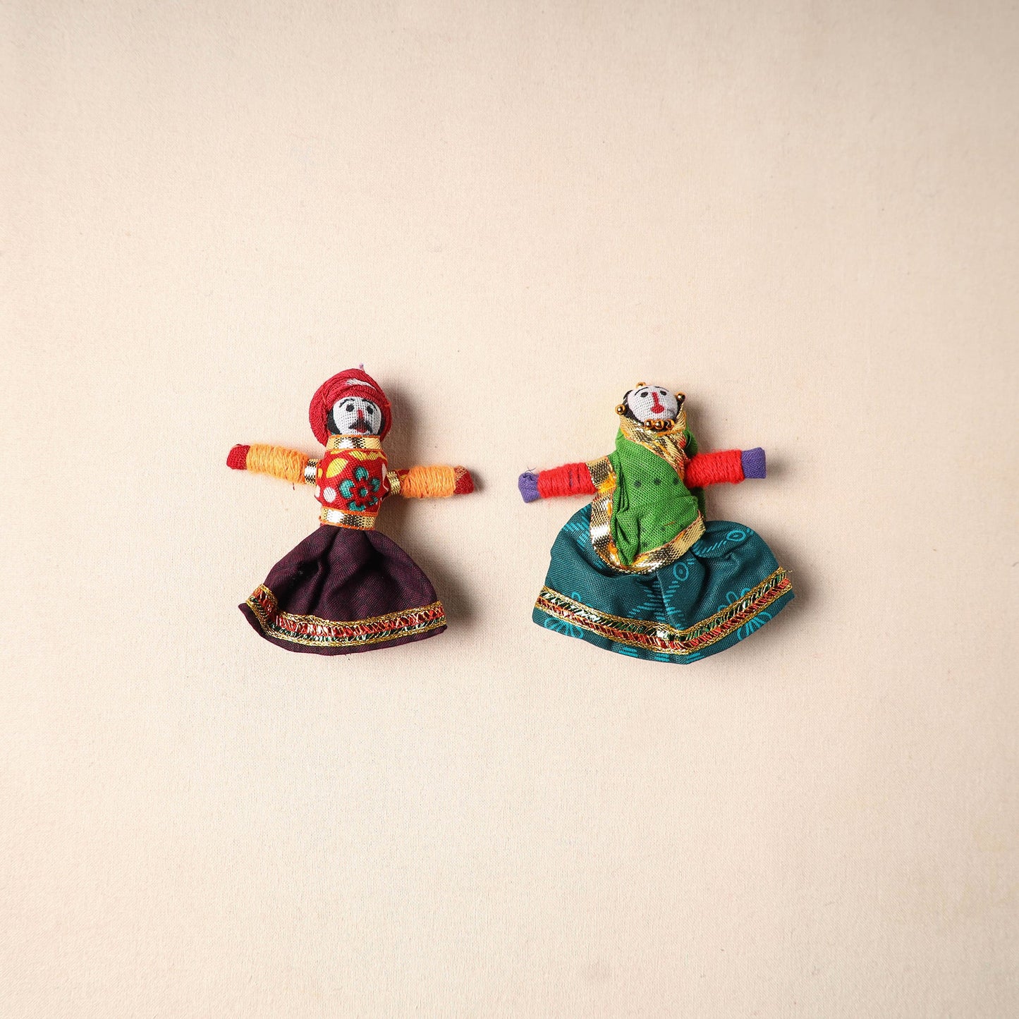 Multicolor - rajasthani puppet couple handmade magnet (set