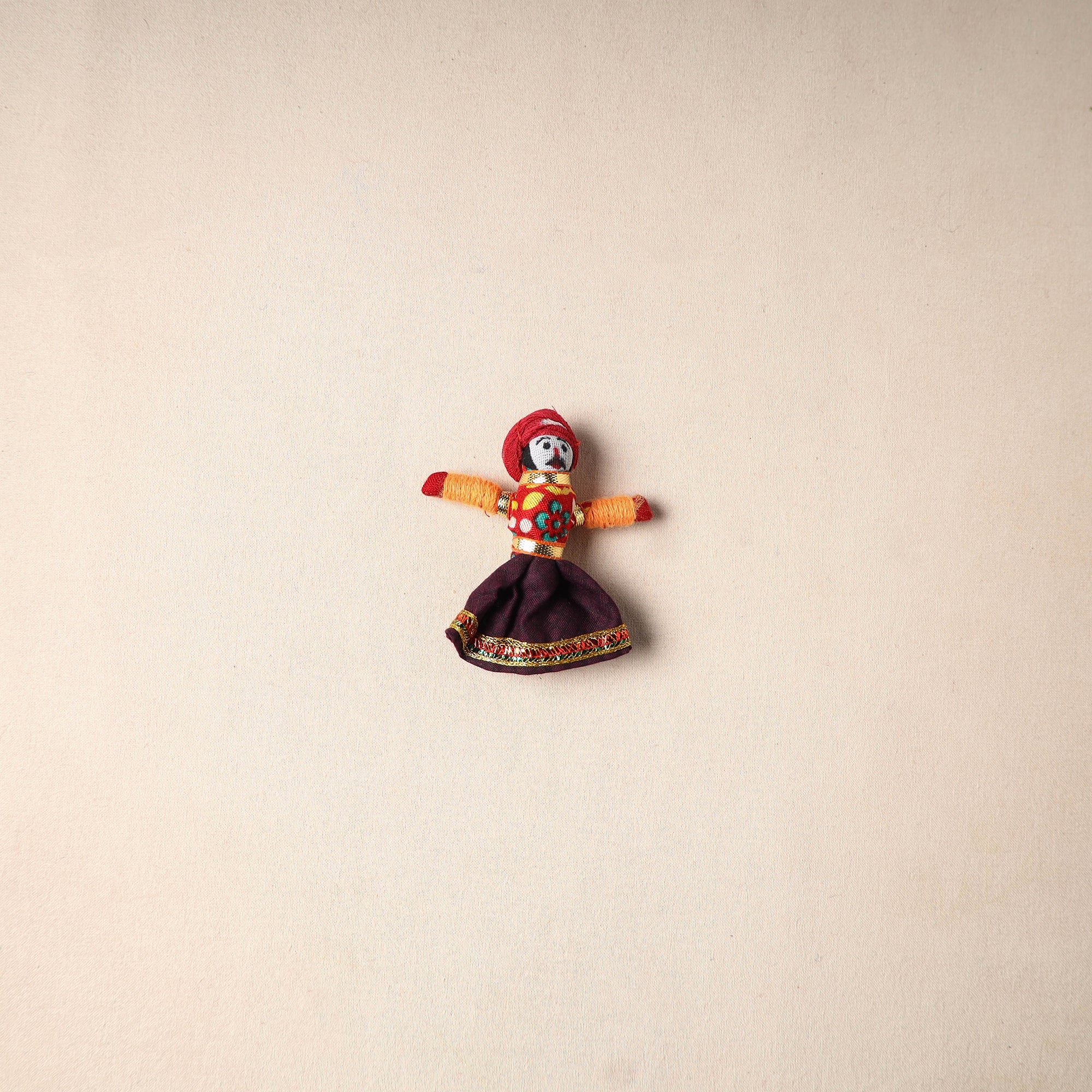Multicolor - rajasthani puppet couple handmade magnet (set