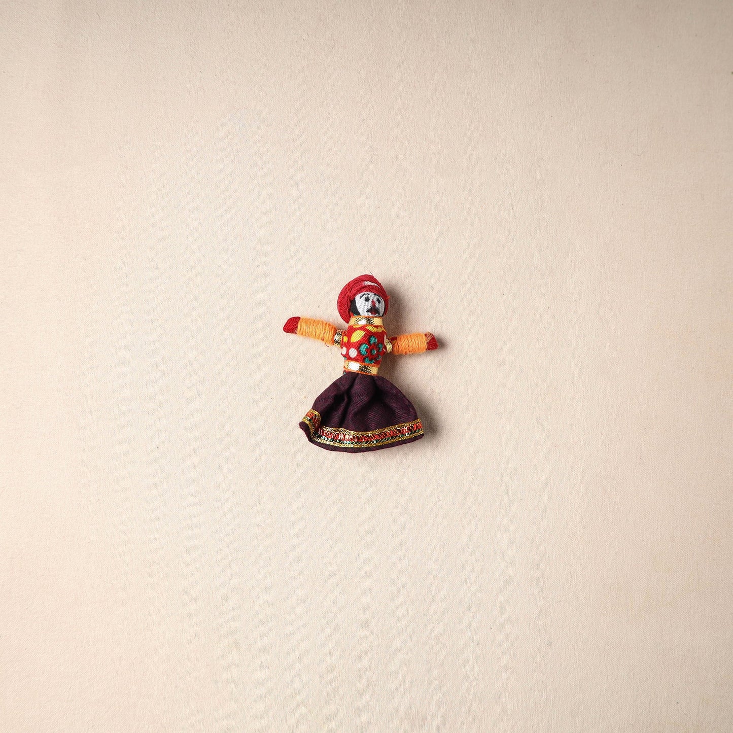 Multicolor - rajasthani puppet couple handmade magnet (set