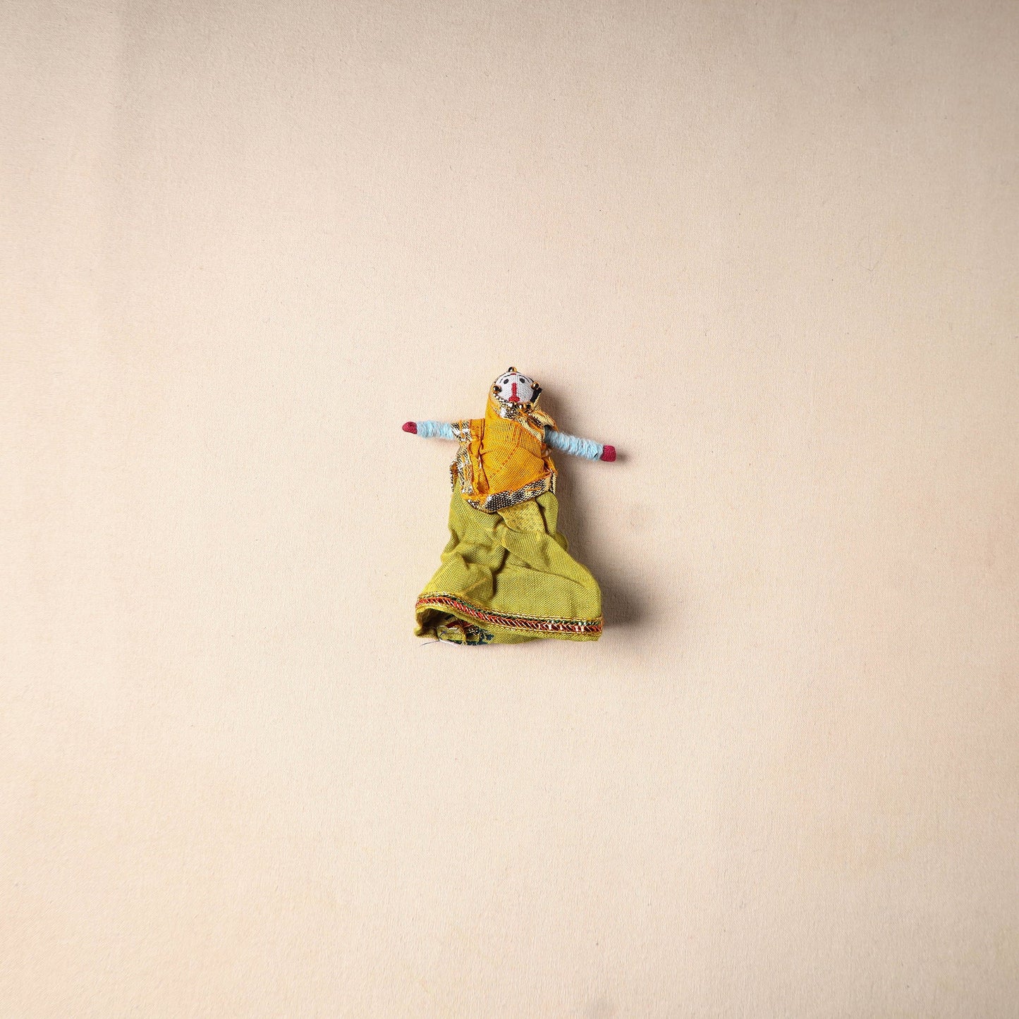 Multicolor - rajasthani puppet couple handmade magnet (set