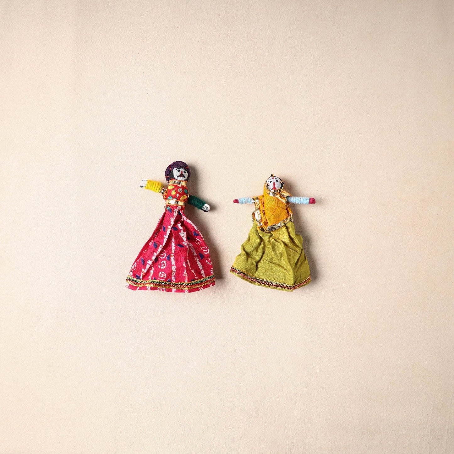 Multicolor - rajasthani puppet couple handmade magnet (set