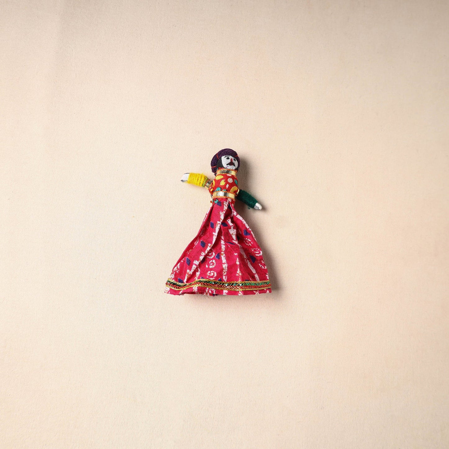 Multicolor - rajasthani puppet couple handmade magnet (set