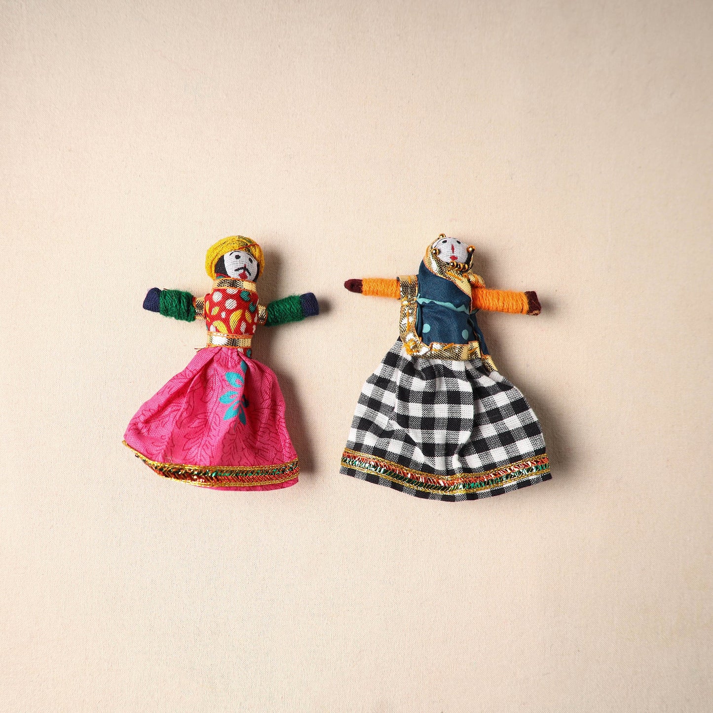 Multicolor - rajasthani puppet couple handmade magnet (set