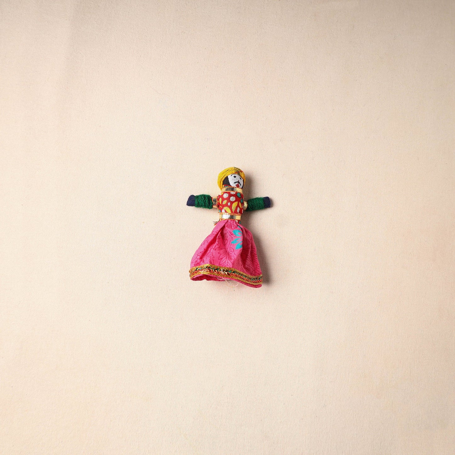 Multicolor - rajasthani puppet couple handmade magnet (set