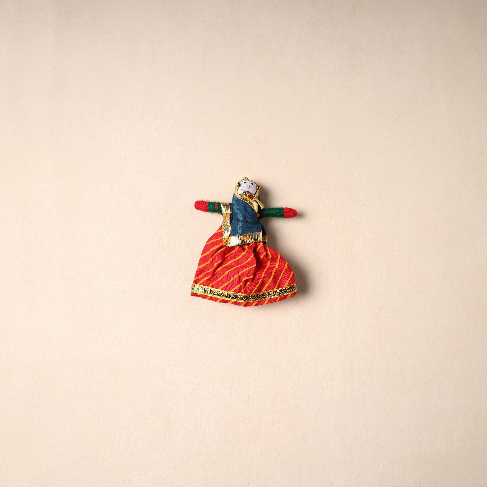 Multicolor - rajasthani puppet couple handmade magnet (set