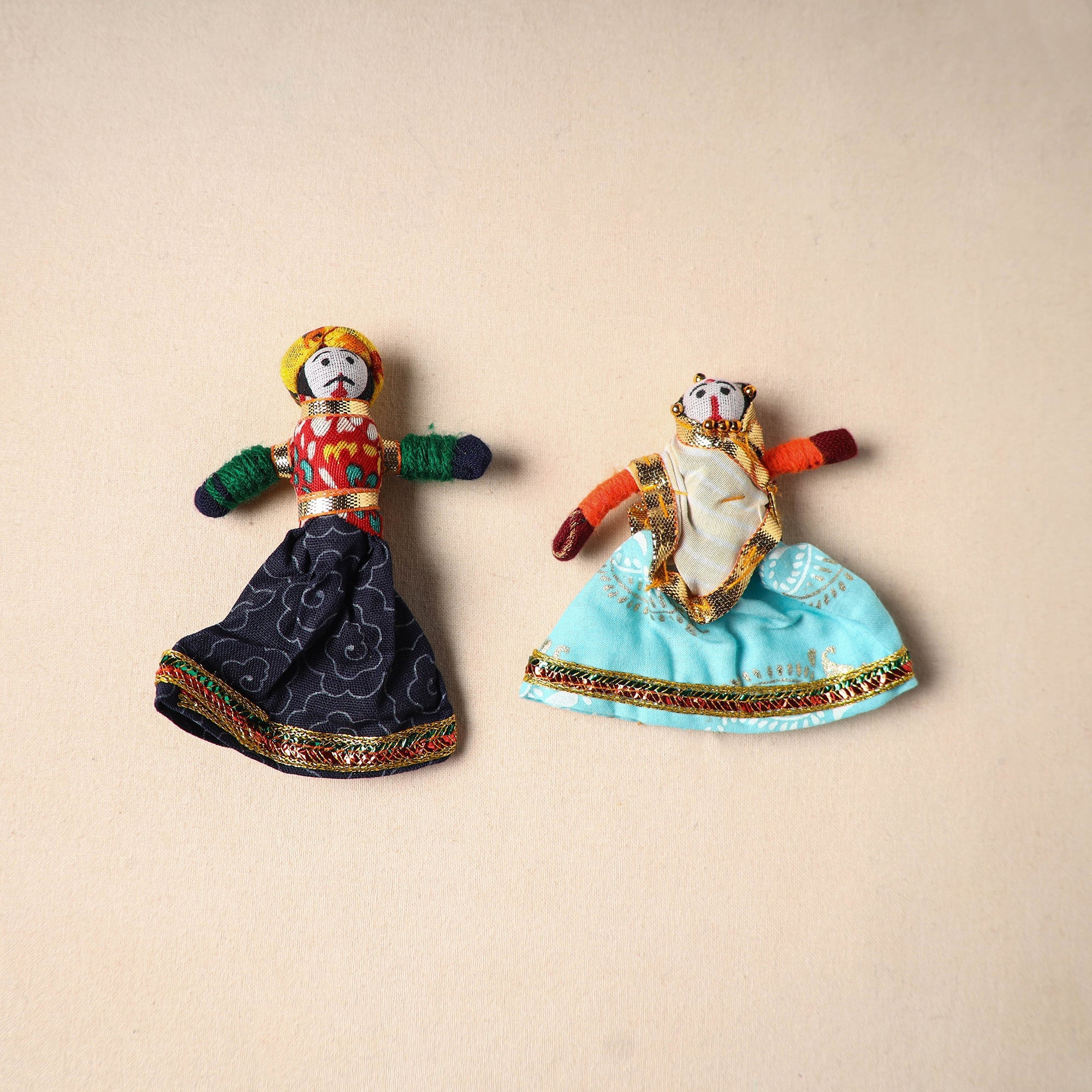 Multicolor - rajasthani puppet couple handmade magnet (set