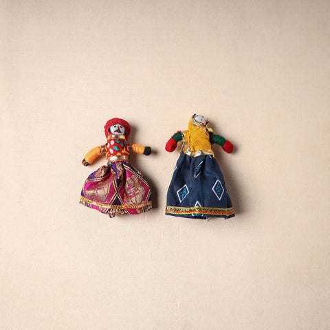 Multicolor - rajasthani puppet couple handmade magnet (set
