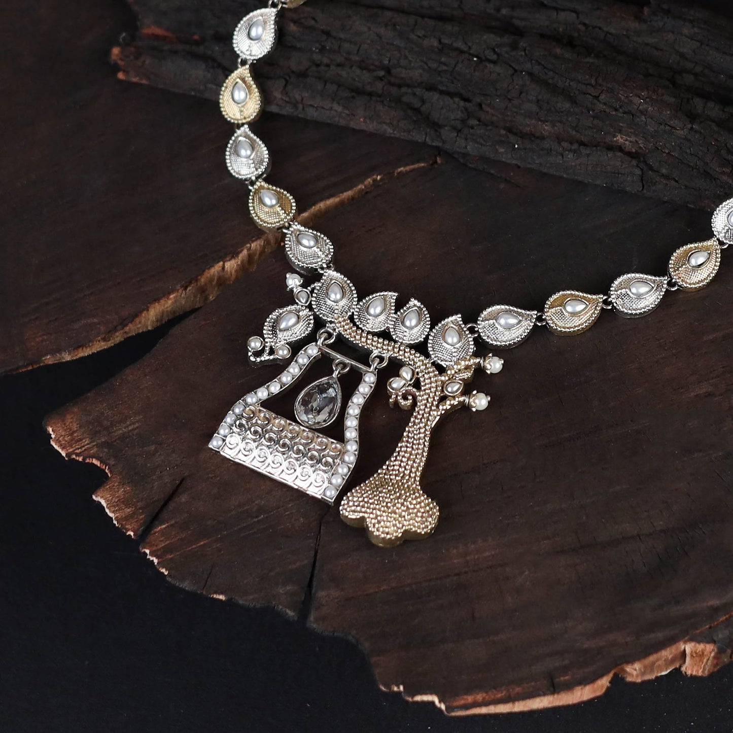 Saanjh Saaj Classic German Silver Necklace Set