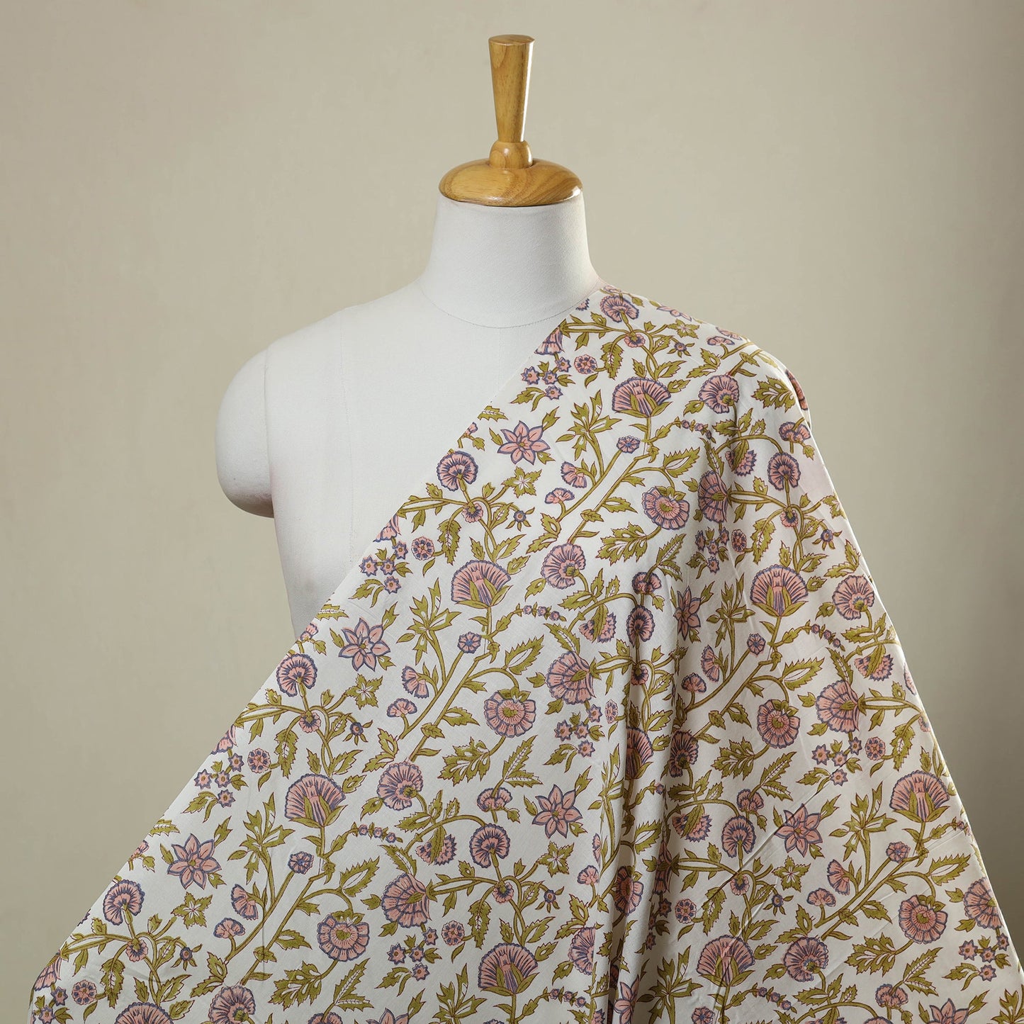  White Sanganeri Block Print Cotton Fabric