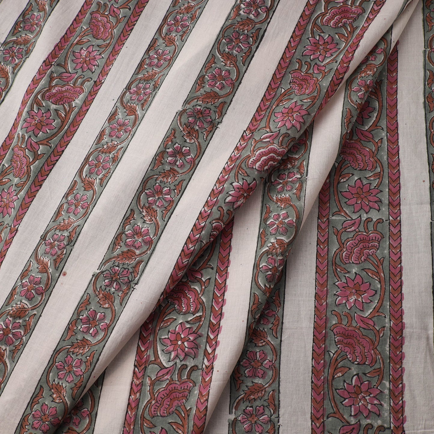 White - sanganeri cotton fabric 34 - handcrafted