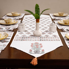 Multicolor Sanganeri Print Cotton Table Runner with Mats & Napkins