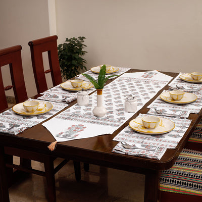 Multicolor Sanganeri Print Cotton Table Runner with Mats & Napkins