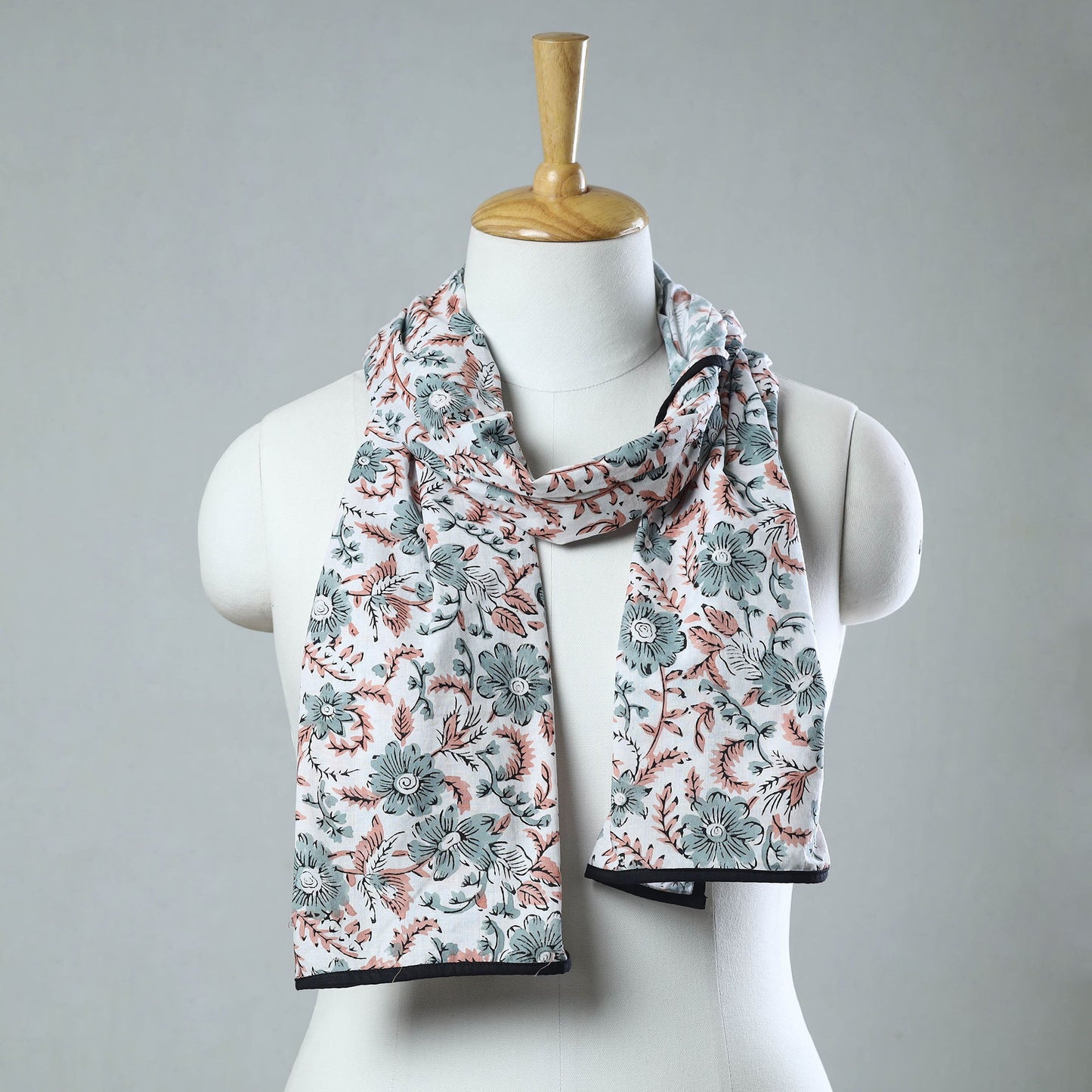 Buy Sanganeri Block Printed Cotton Stole 24 at iTokri.com