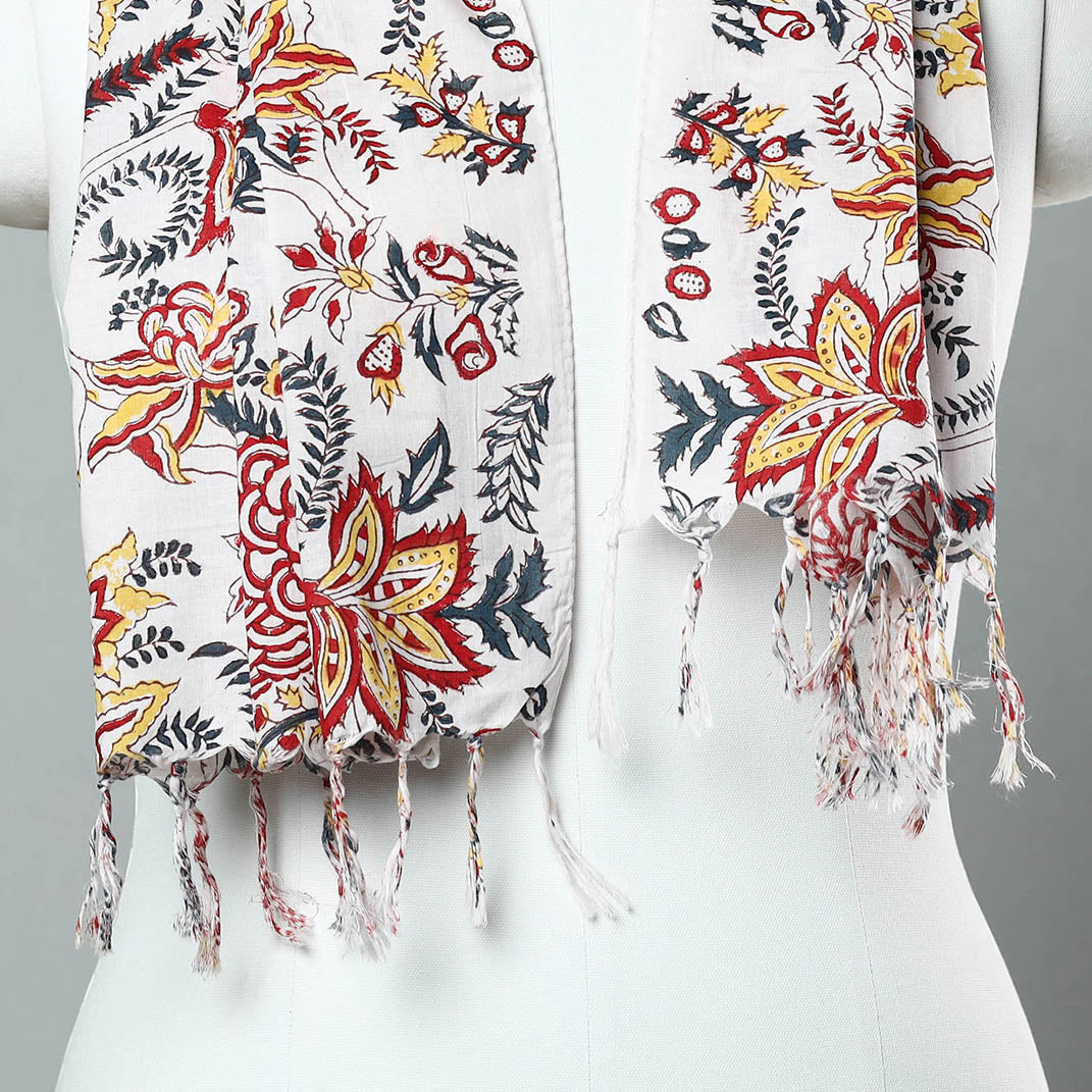 Buy Sanganeri Block Printed Cotton Stole with Tassels 17 Online at iTokri.com