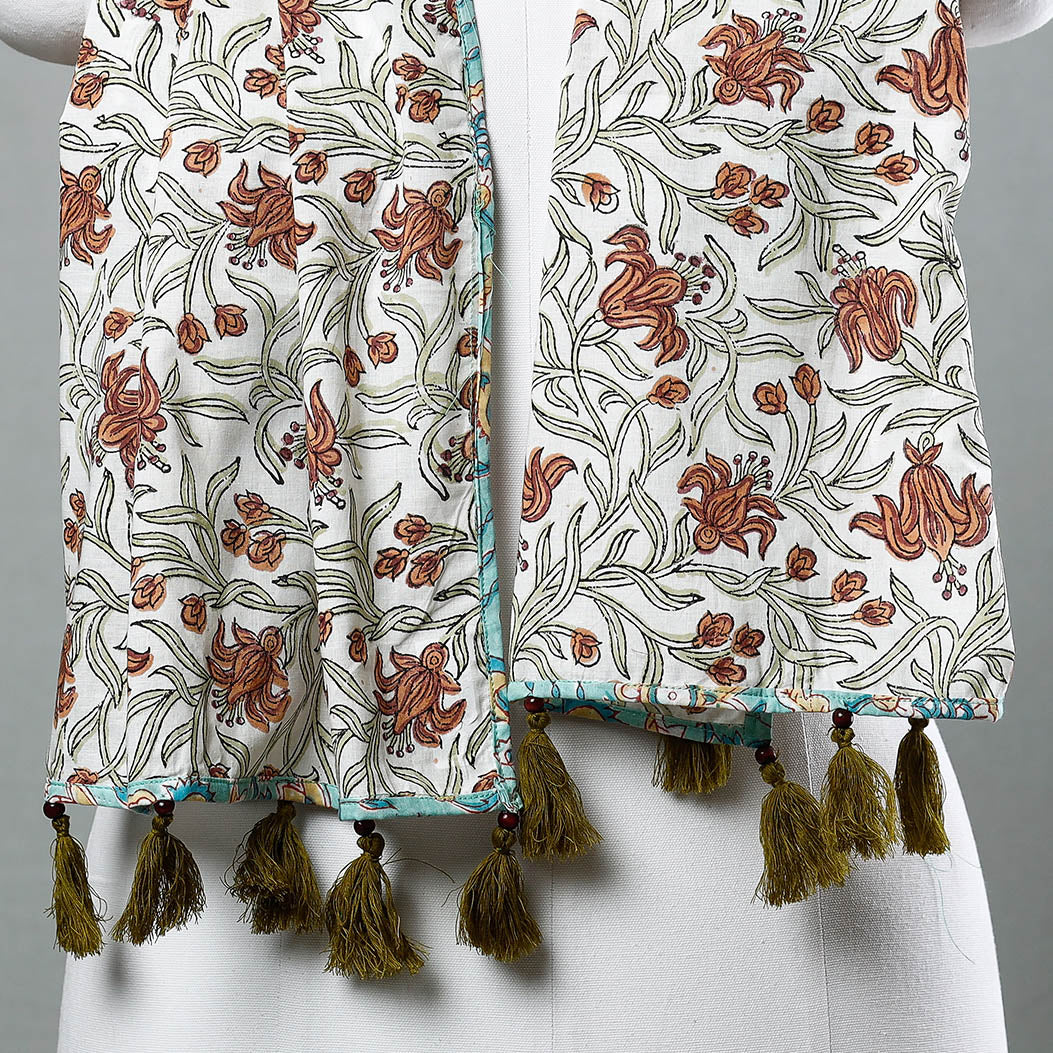 Buy Sanganeri Block Printed Cotton Stole with Tassels Online at iTokri.com