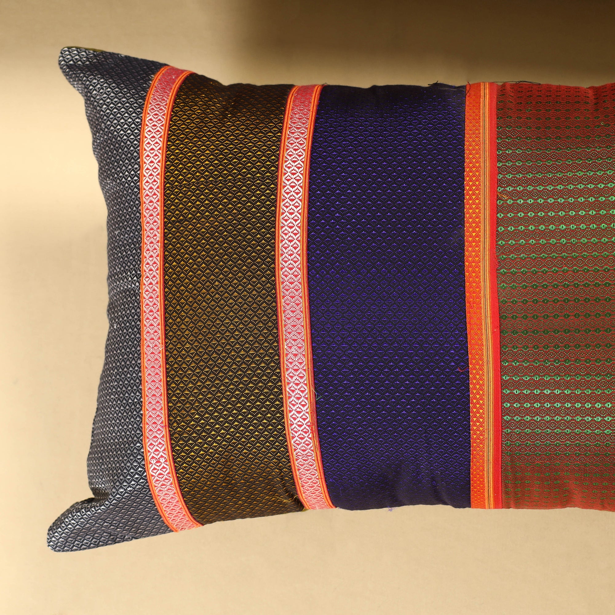  Set of 2 - Khun Patchwork Cotton Pillow Covers (25 x 15 in) 09 