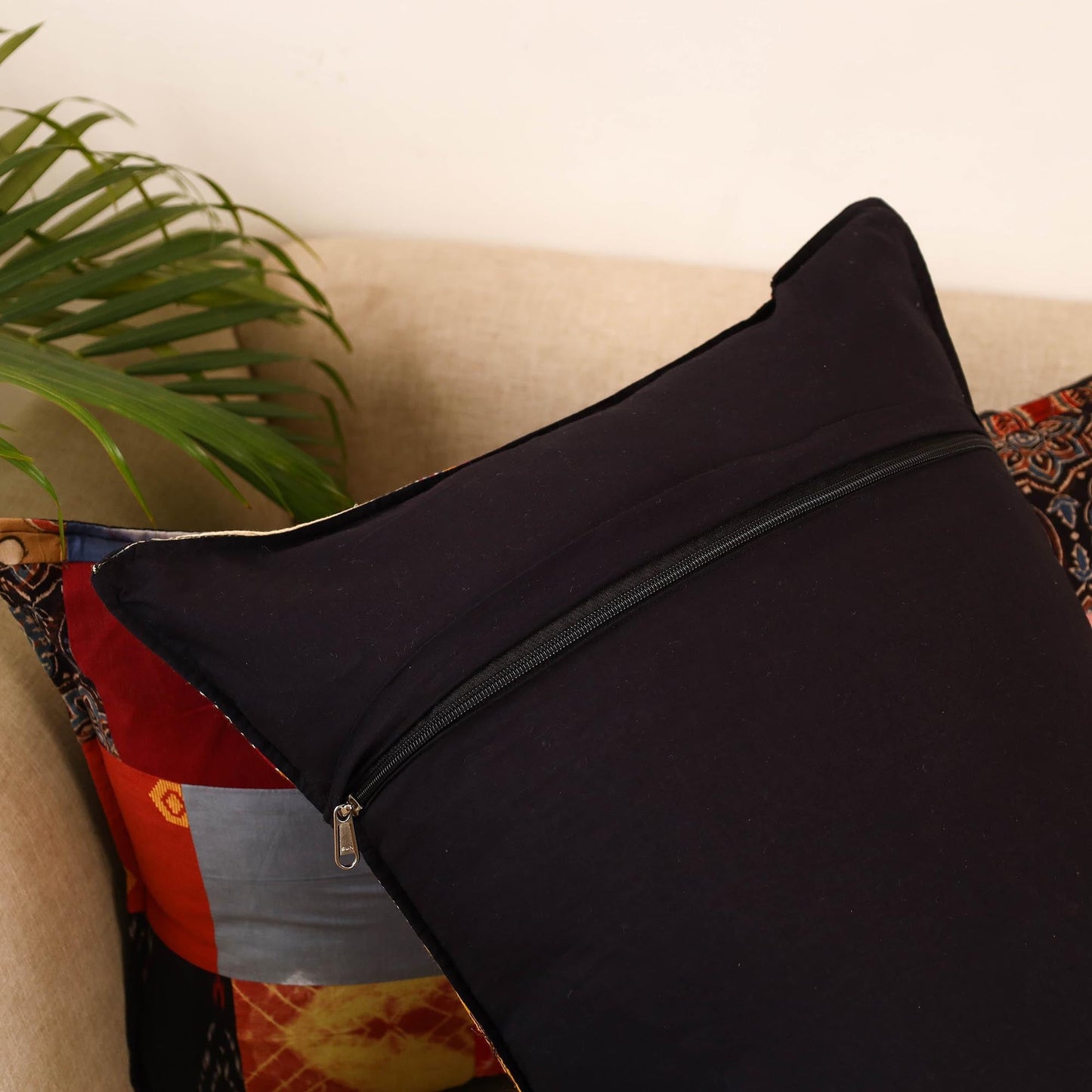 Set of 2 patchwork pillow covers 01 - handcrafted