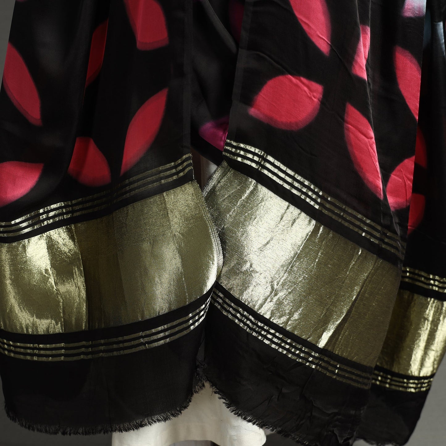 Buy Shibori Clamp Dyed Modal Silk Dupatta with Zari Border 31 Online at iTokri.com