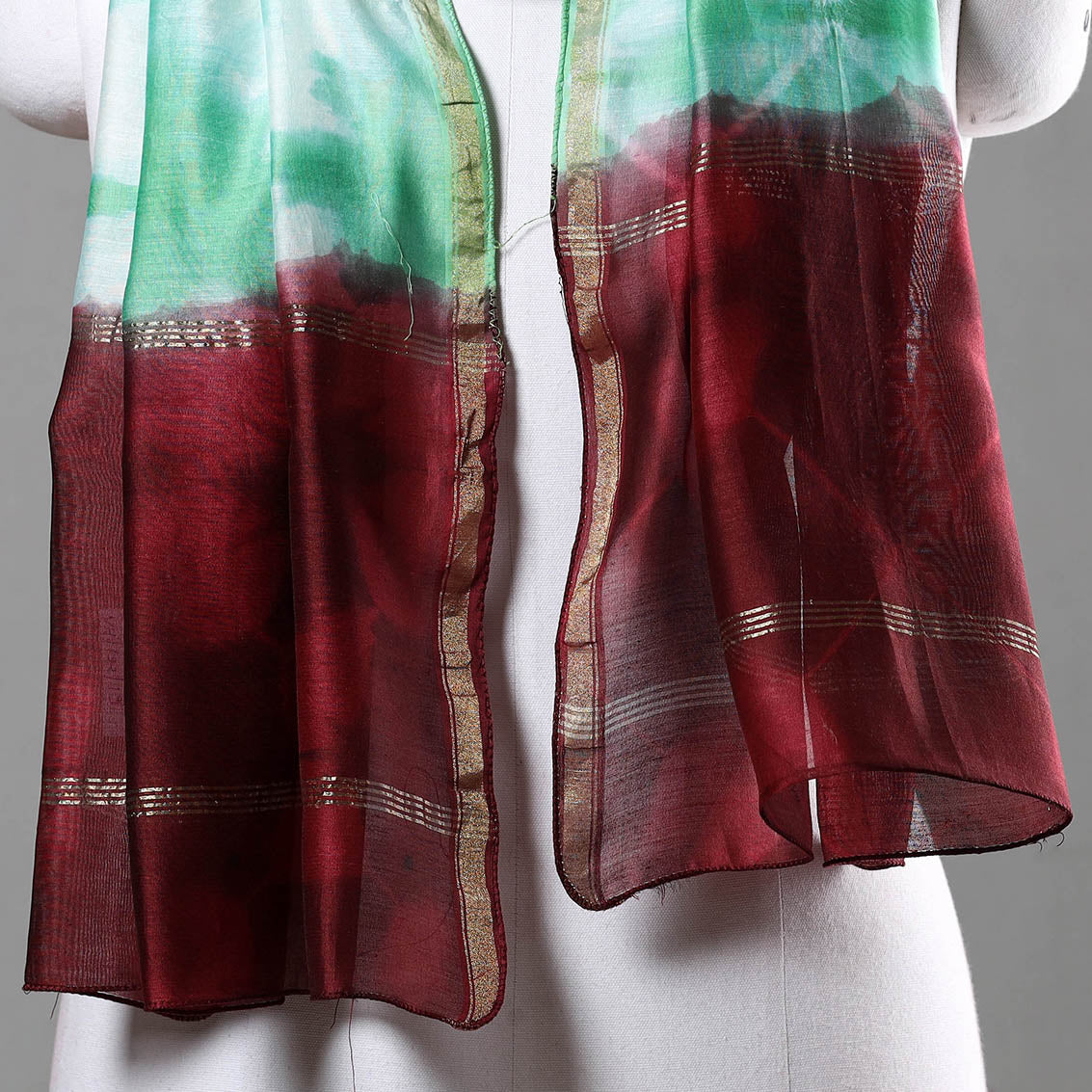  Shibori Tie-Dye Chanderi Silk Handloom Stole with Zari Border 