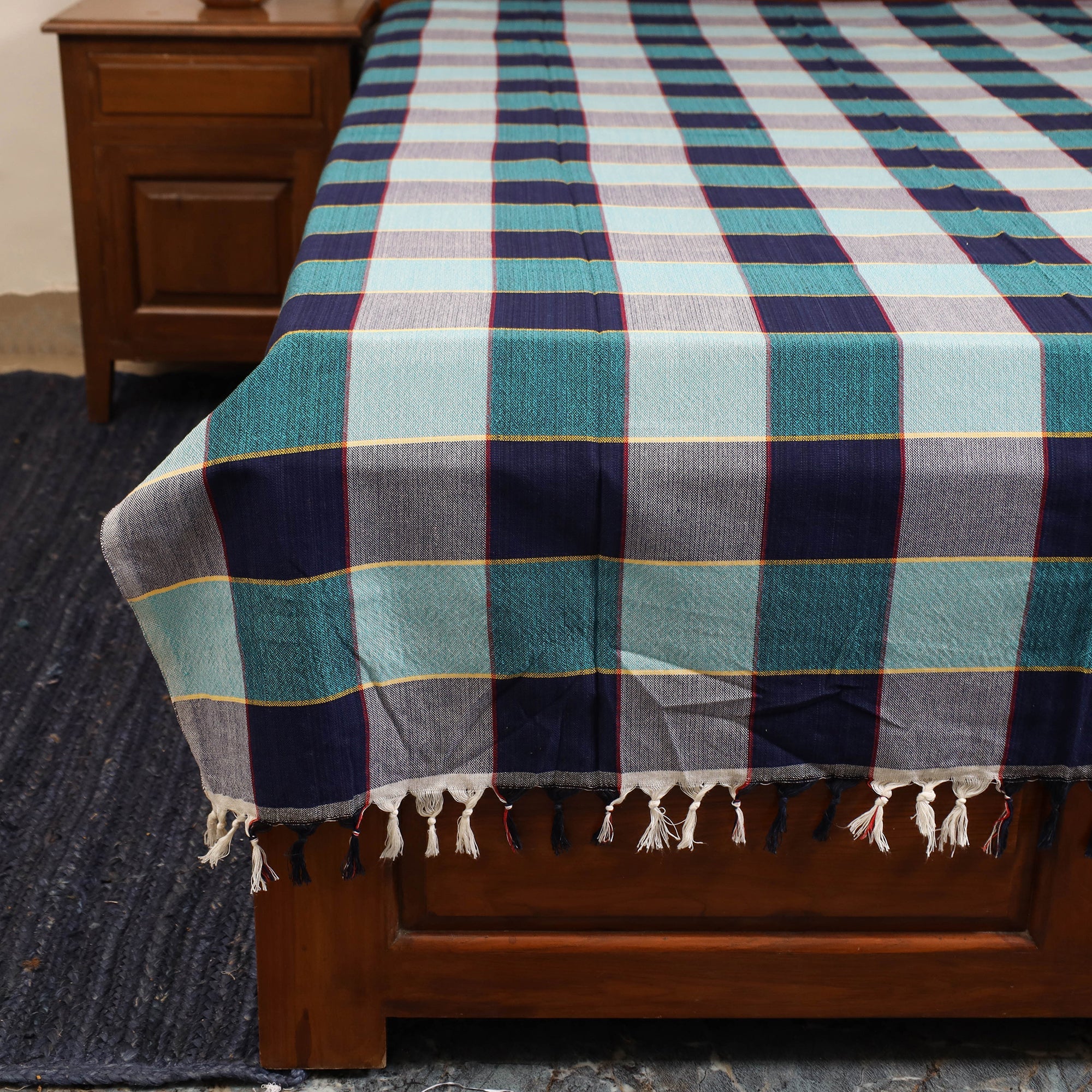 Multicolor - single handloom cotton bed sheet (90 x 60 in)