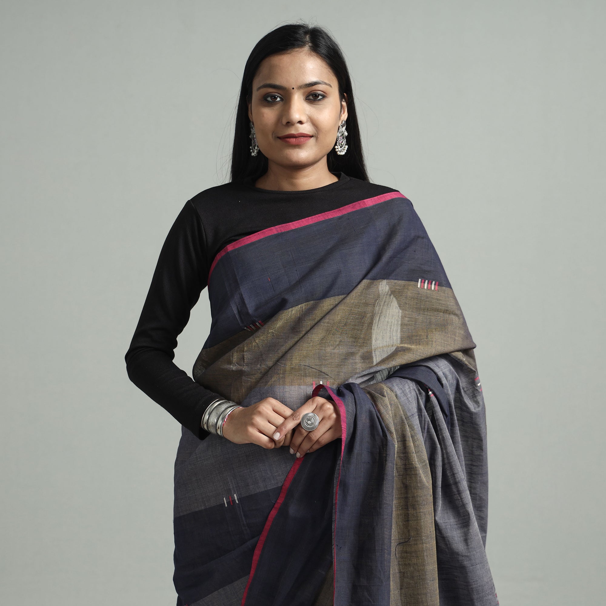  Srikakulam Handloom Jamdani Buti Cotton Saree with Tassels 