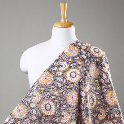 Buy Sunflower Pattern Sanganeri Block Printed Cotton Fabric Online at iTokri.com