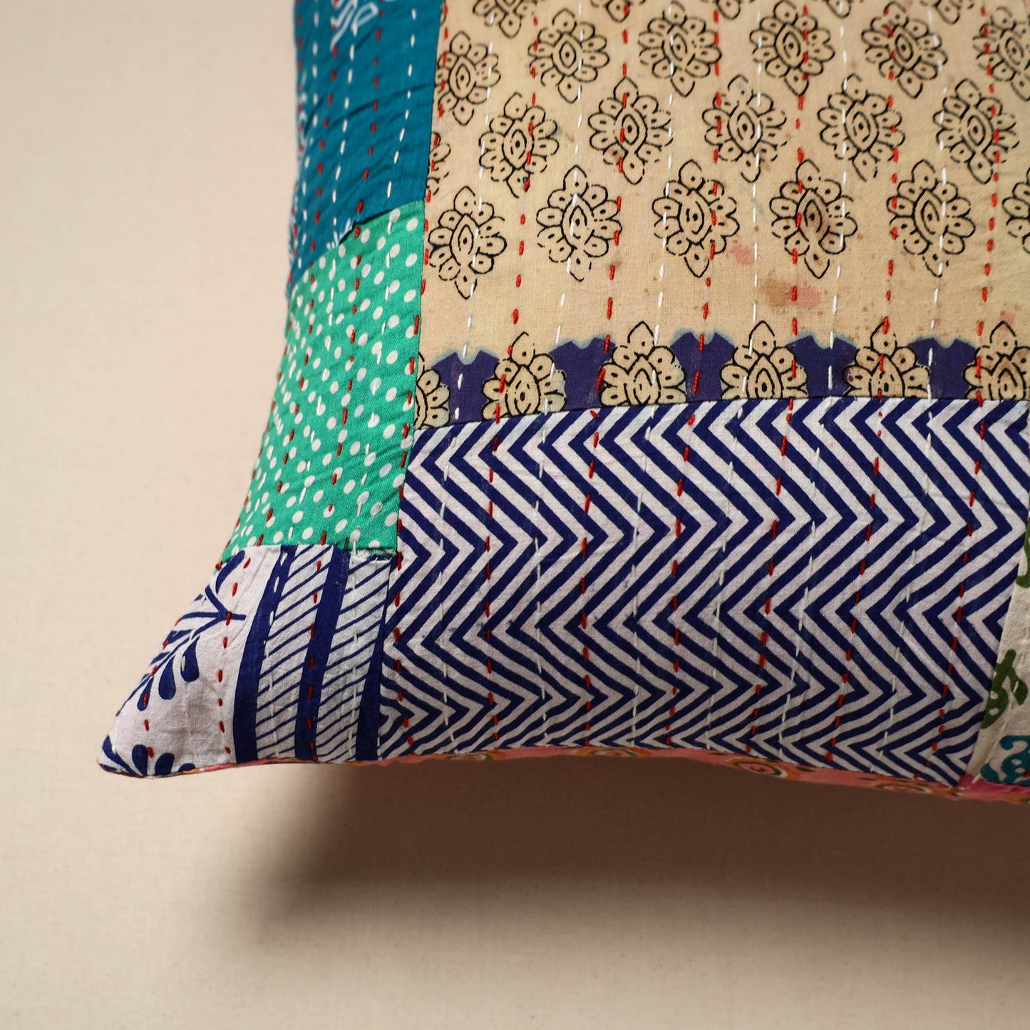 Tagai patchwork cushion cover (16 x 16 in) 33 - handcrafted