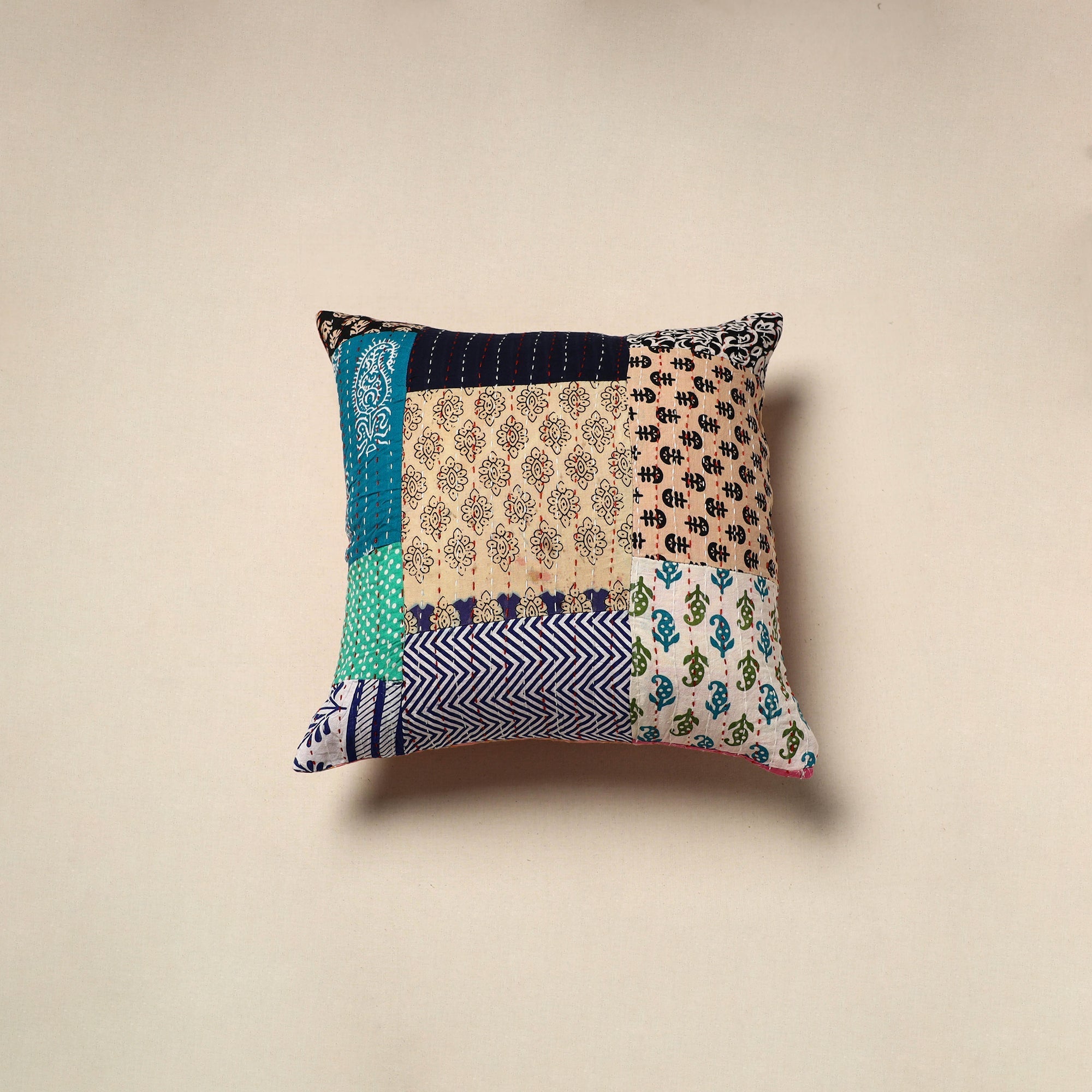 Tagai patchwork cushion cover (16 x 16 in) 33 - handcrafted