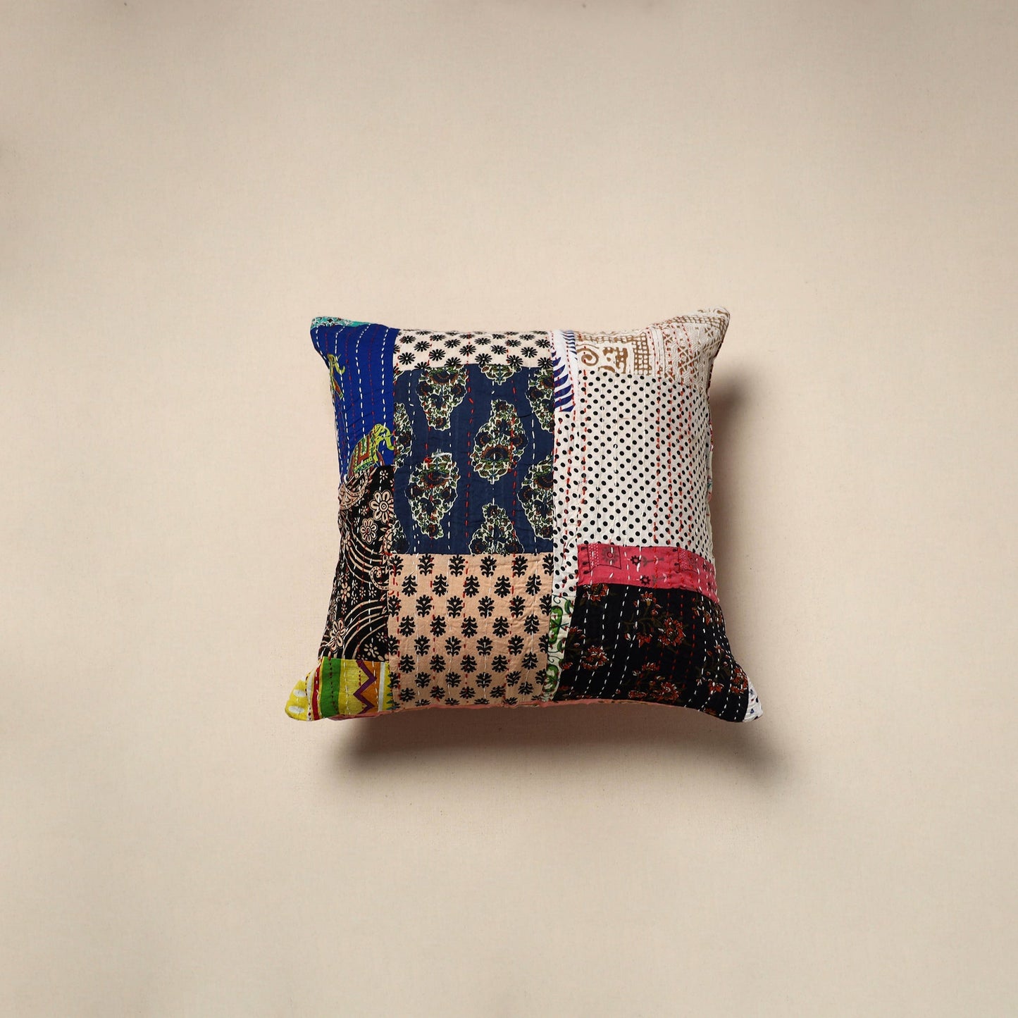 Tagai patchwork cushion cover (16 x 16 in) 37 - handcrafted