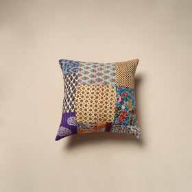 Tagai patchwork cushion cover (16 x 16 in) 40 - handcrafted