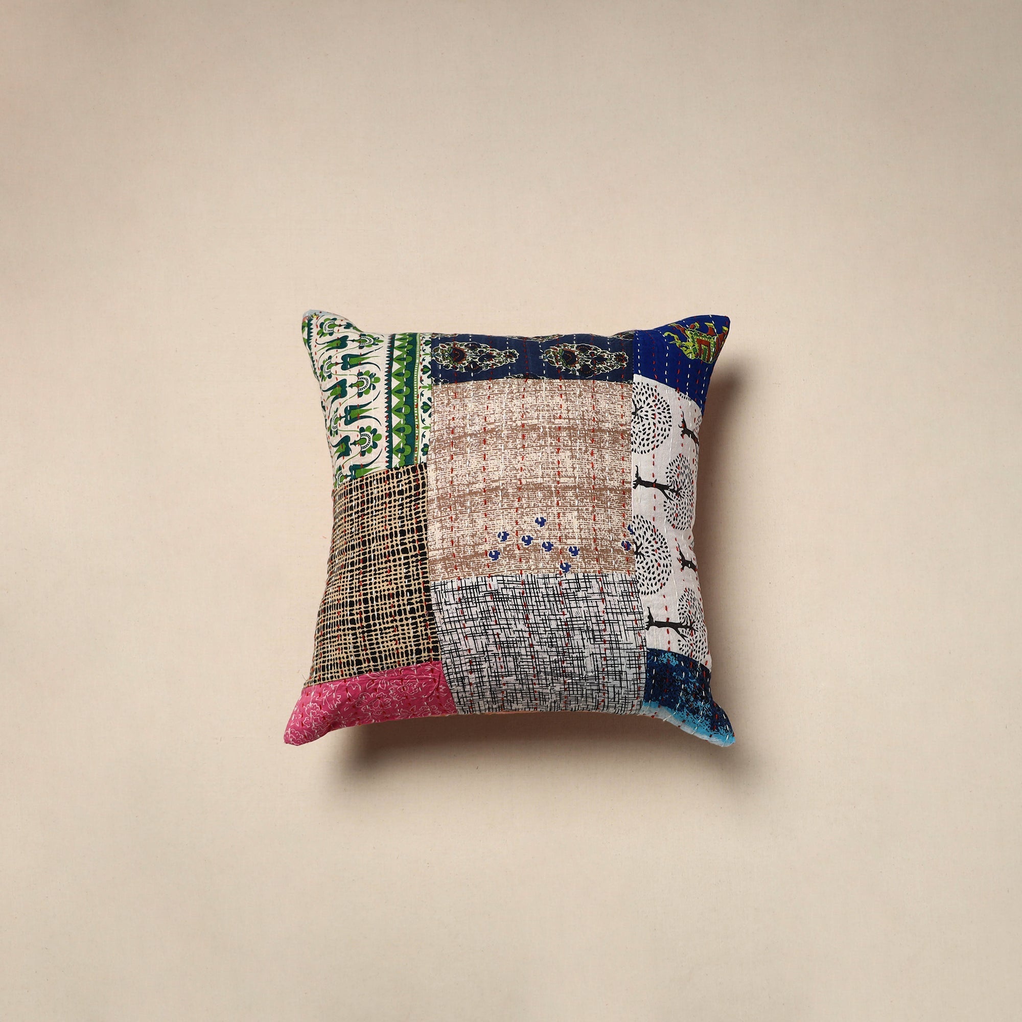 Tagai patchwork cushion cover (16 x 16 in) 46 - handcrafted