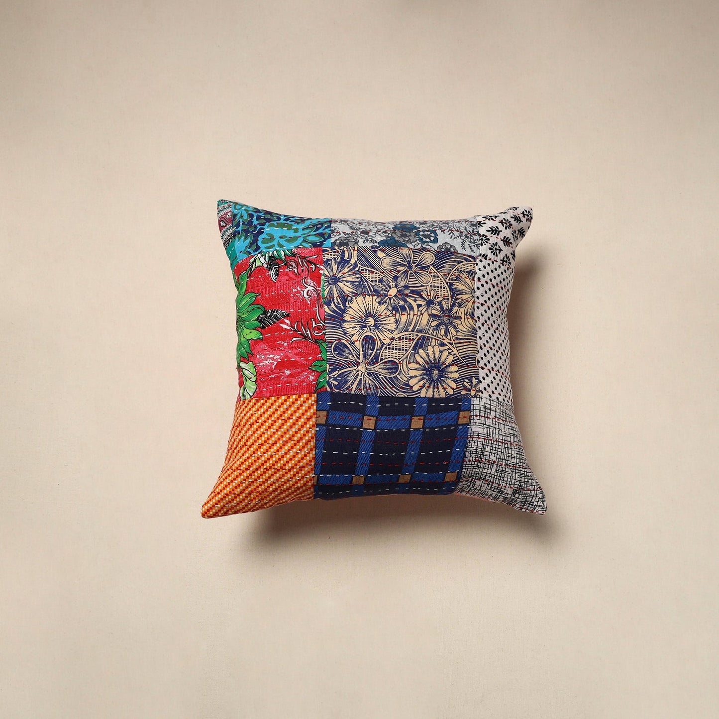 Tagai patchwork cushion cover (16 x 16 in) 47 - handcrafted