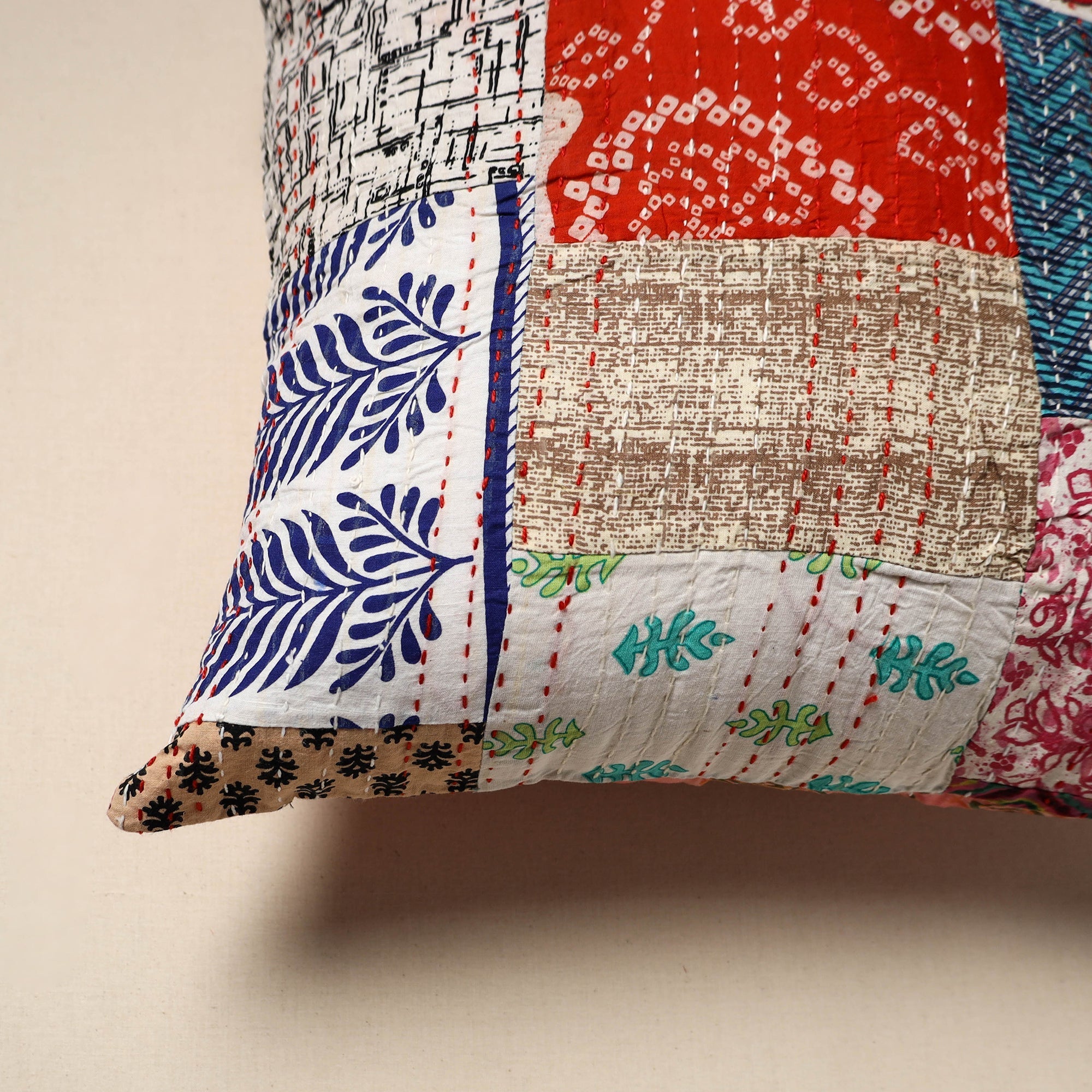 Tagai patchwork cushion cover (16 x 16 in) 57 - handcrafted