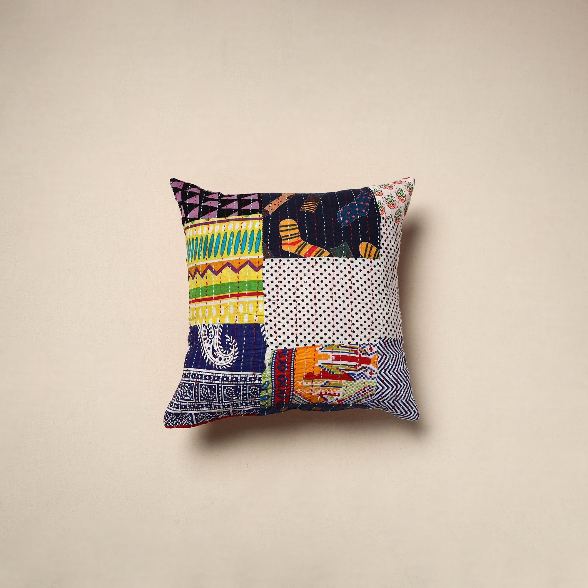 Tagai patchwork cushion cover (16 x 16 in) 74 - handcrafted