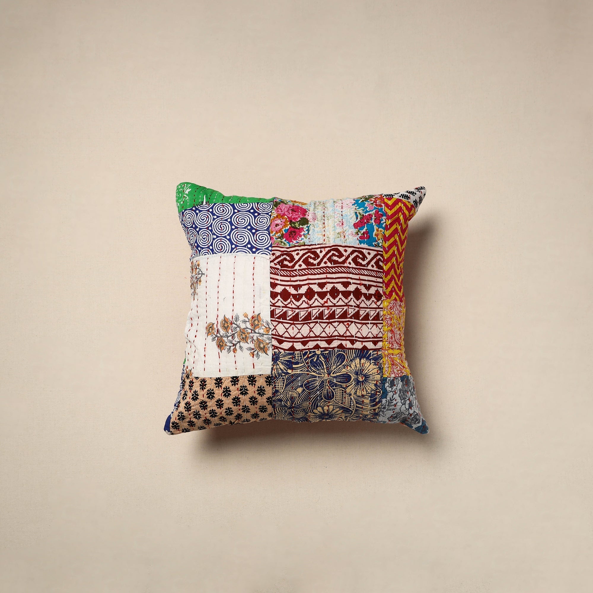Tagai patchwork cushion cover (16 x 16 in) 76 - handcrafted