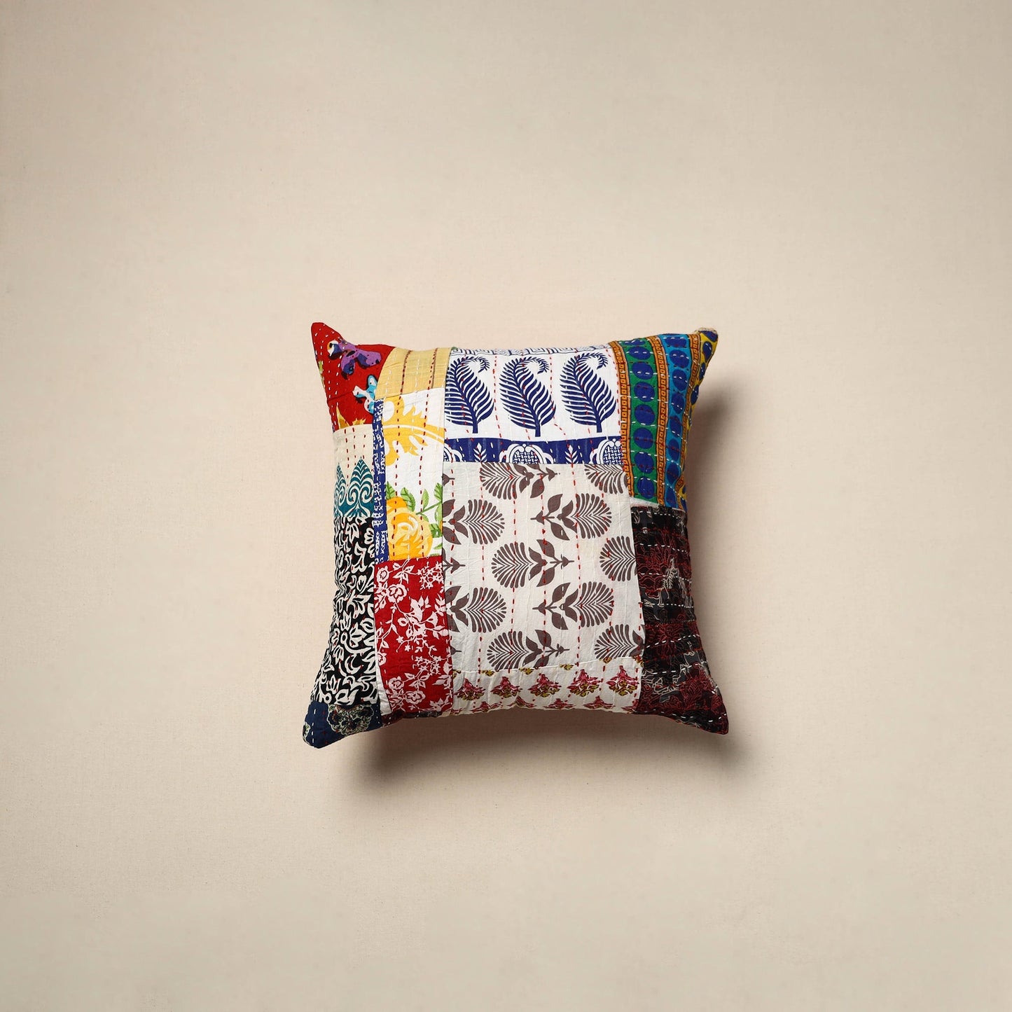 Tagai patchwork cushion cover (16 x 16 in) 94 - handcrafted