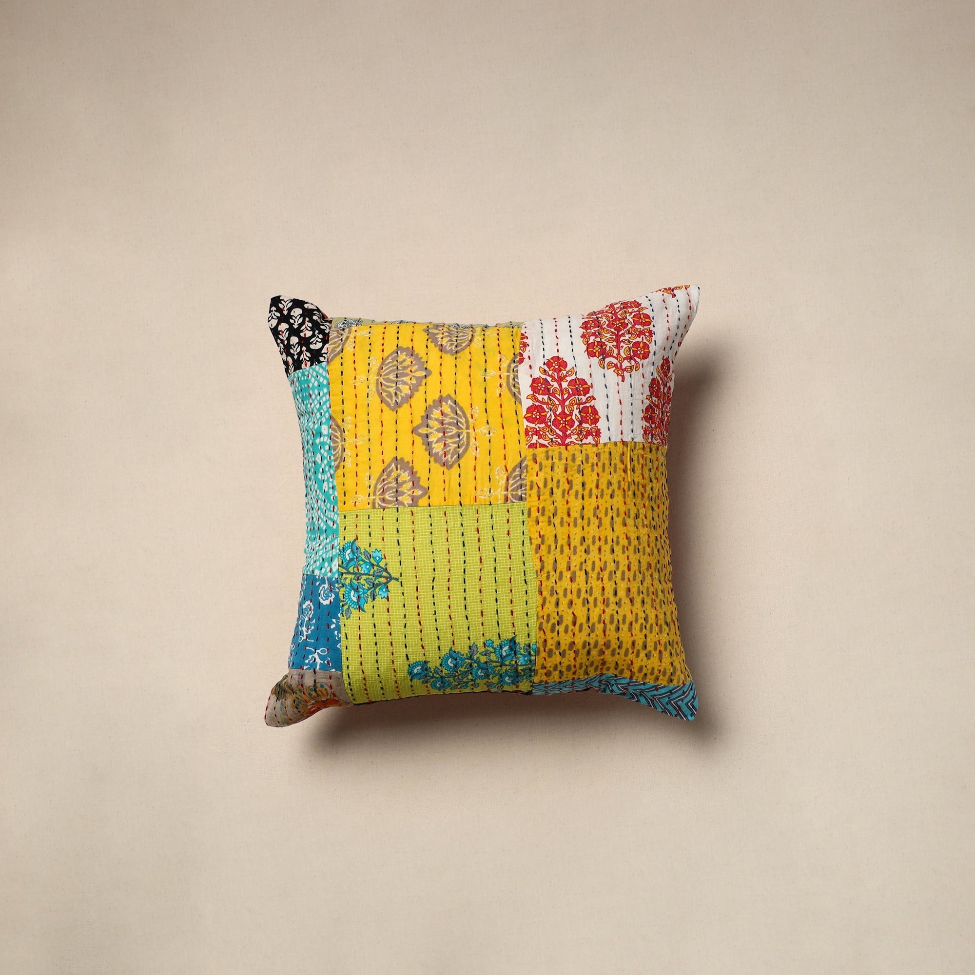 Tagai patchwork cushion cover (16 x 16 in) 99 - handcrafted