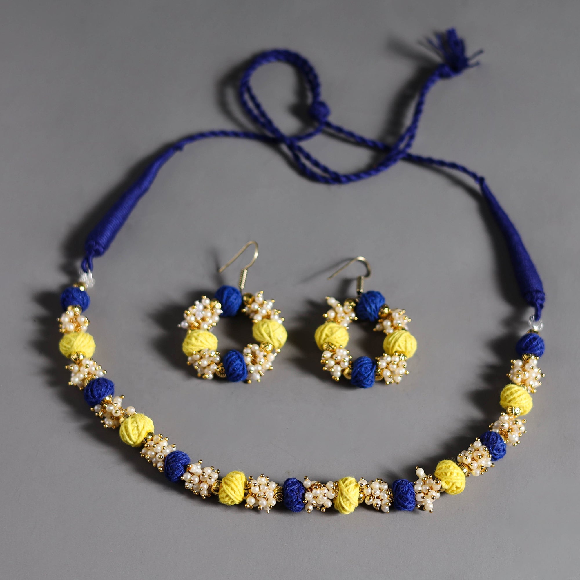 Multicolor - thread beads handmade necklace set 04