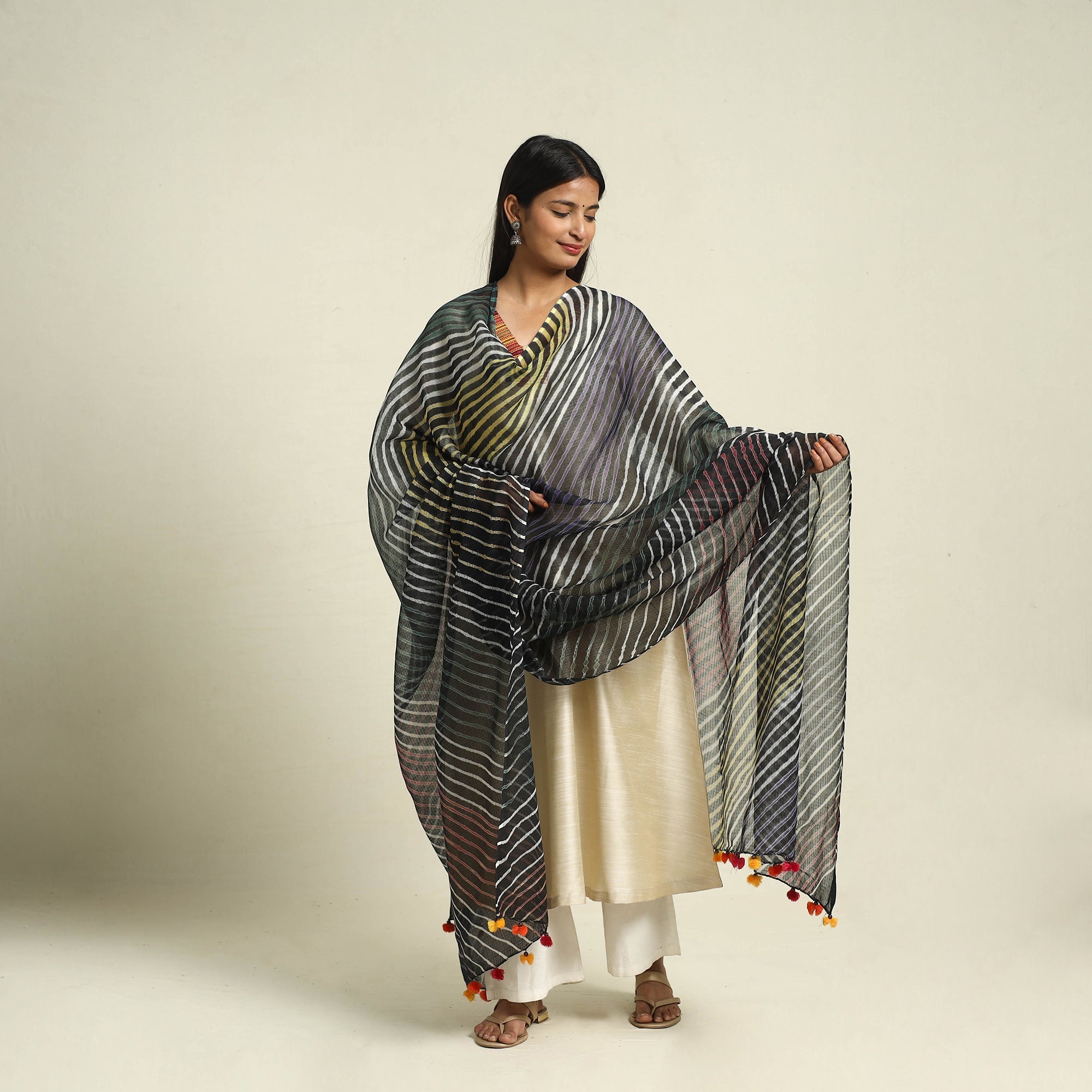 Buy Tie & Dye Multicolor Kota Doria Cotton Leheriya Dupatta